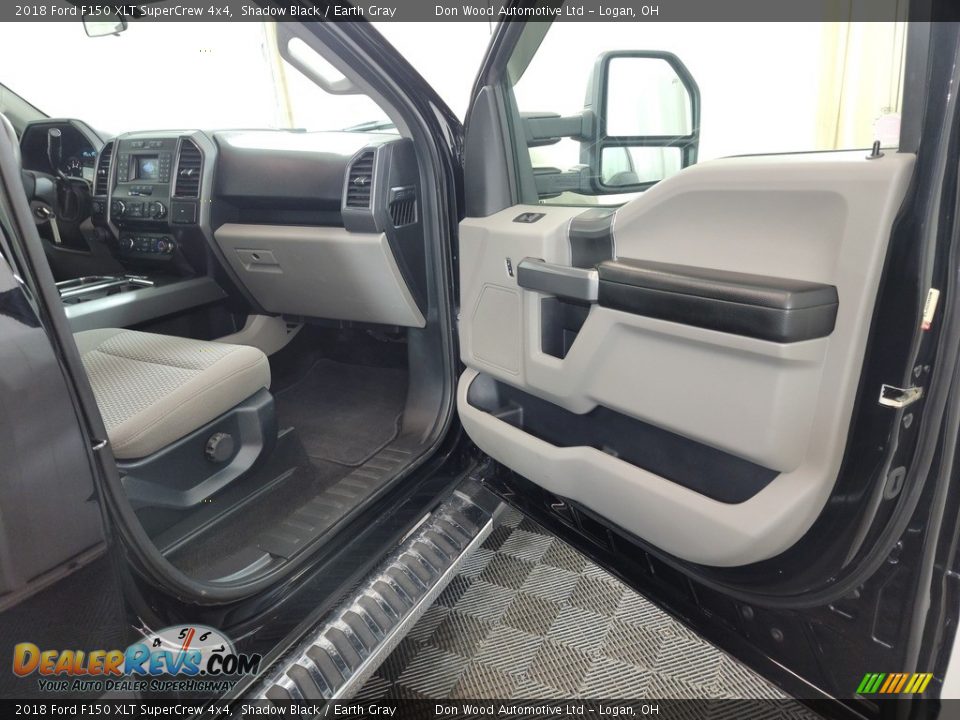 2018 Ford F150 XLT SuperCrew 4x4 Shadow Black / Earth Gray Photo #23