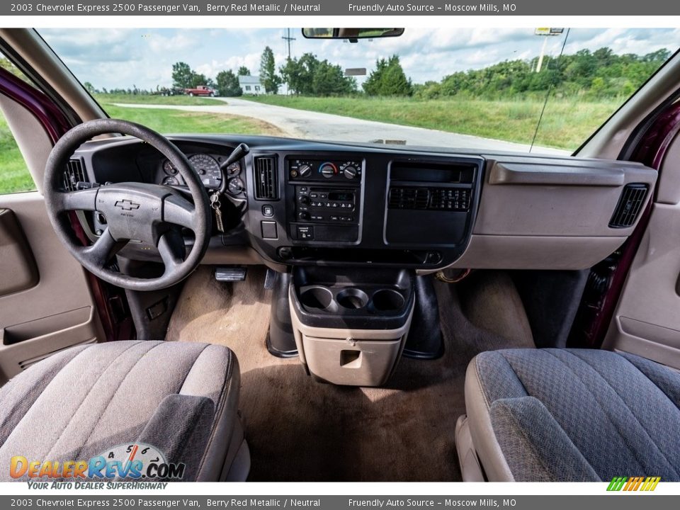 Neutral Interior - 2003 Chevrolet Express 2500 Passenger Van Photo #31