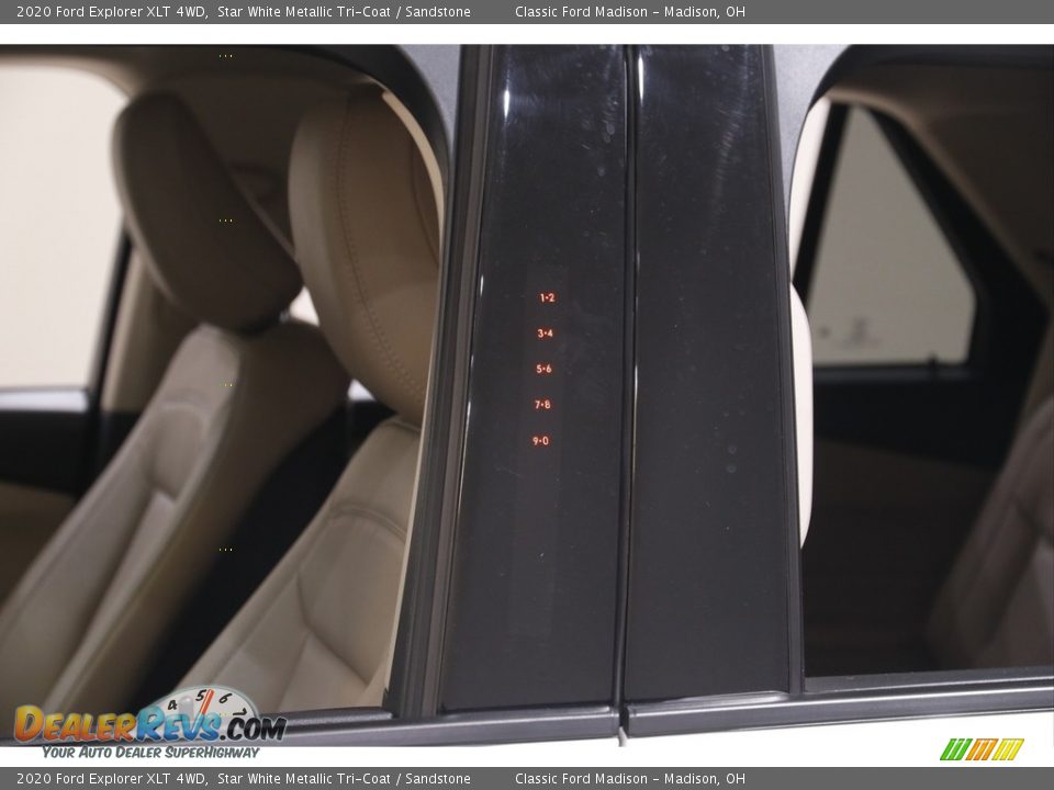 2020 Ford Explorer XLT 4WD Star White Metallic Tri-Coat / Sandstone Photo #4