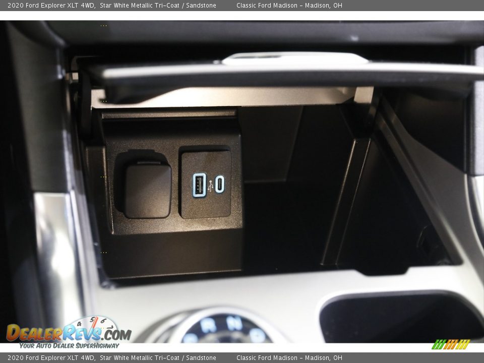 2020 Ford Explorer XLT 4WD Star White Metallic Tri-Coat / Sandstone Photo #15