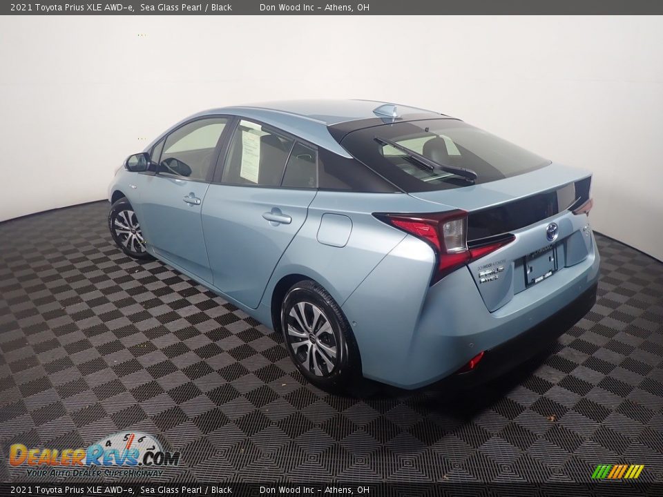 2021 Toyota Prius XLE AWD-e Sea Glass Pearl / Black Photo #13