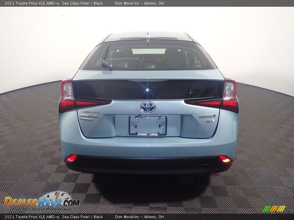 2021 Toyota Prius XLE AWD-e Sea Glass Pearl / Black Photo #14