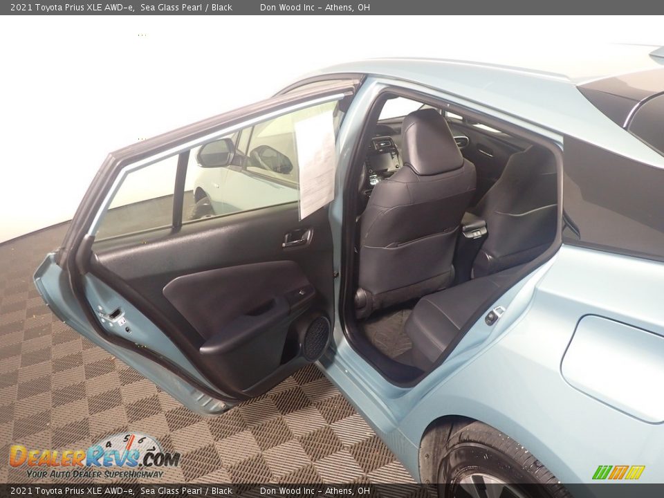 2021 Toyota Prius XLE AWD-e Sea Glass Pearl / Black Photo #35