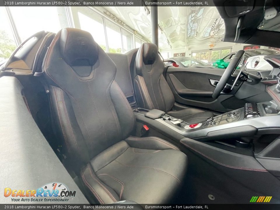 Front Seat of 2018 Lamborghini Huracan LP580-2 Spyder Photo #4