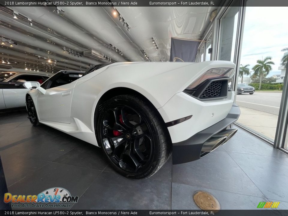 2018 Lamborghini Huracan LP580-2 Spyder Wheel Photo #13