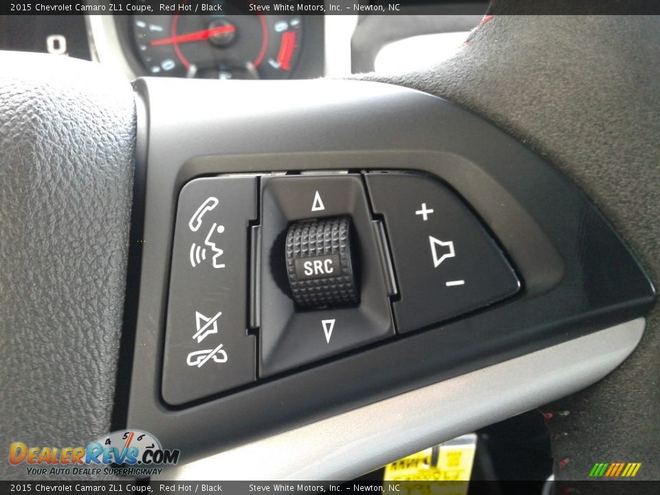 2015 Chevrolet Camaro ZL1 Coupe Steering Wheel Photo #21