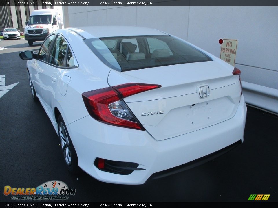 2018 Honda Civic LX Sedan Taffeta White / Ivory Photo #3