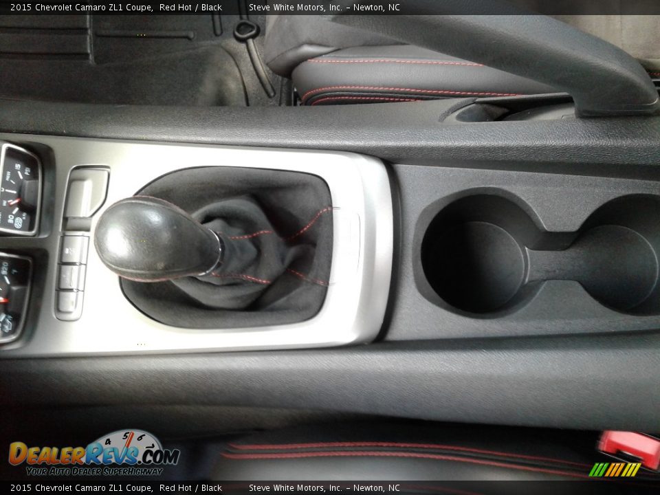 2015 Chevrolet Camaro ZL1 Coupe Shifter Photo #28