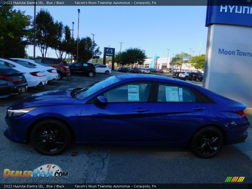 2022 Hyundai Elantra SEL Blue / Black Photo #6