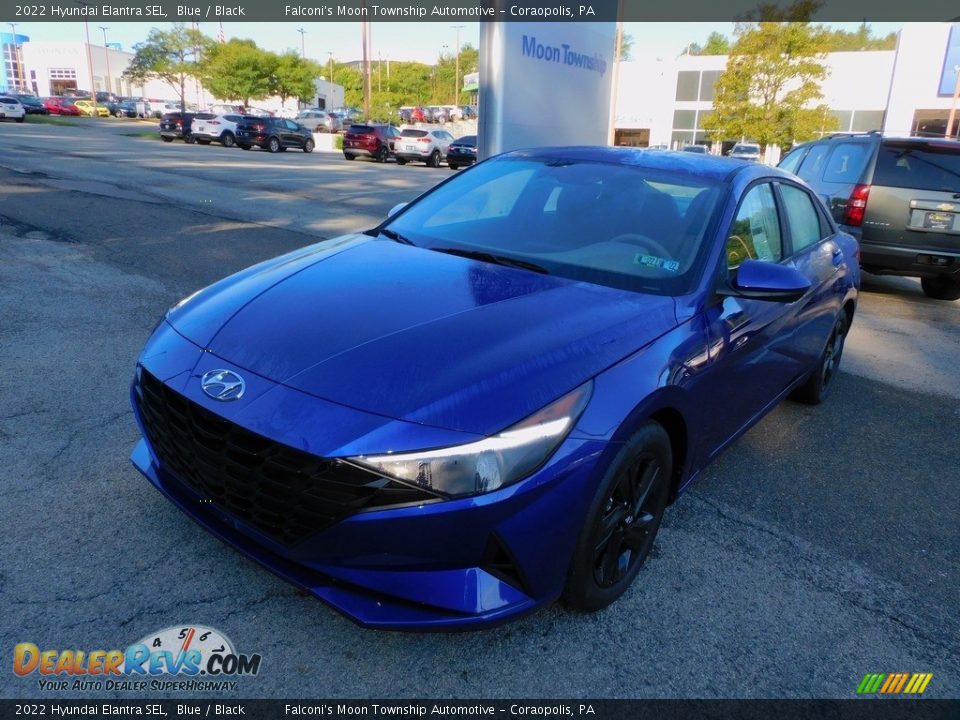 2022 Hyundai Elantra SEL Blue / Black Photo #7