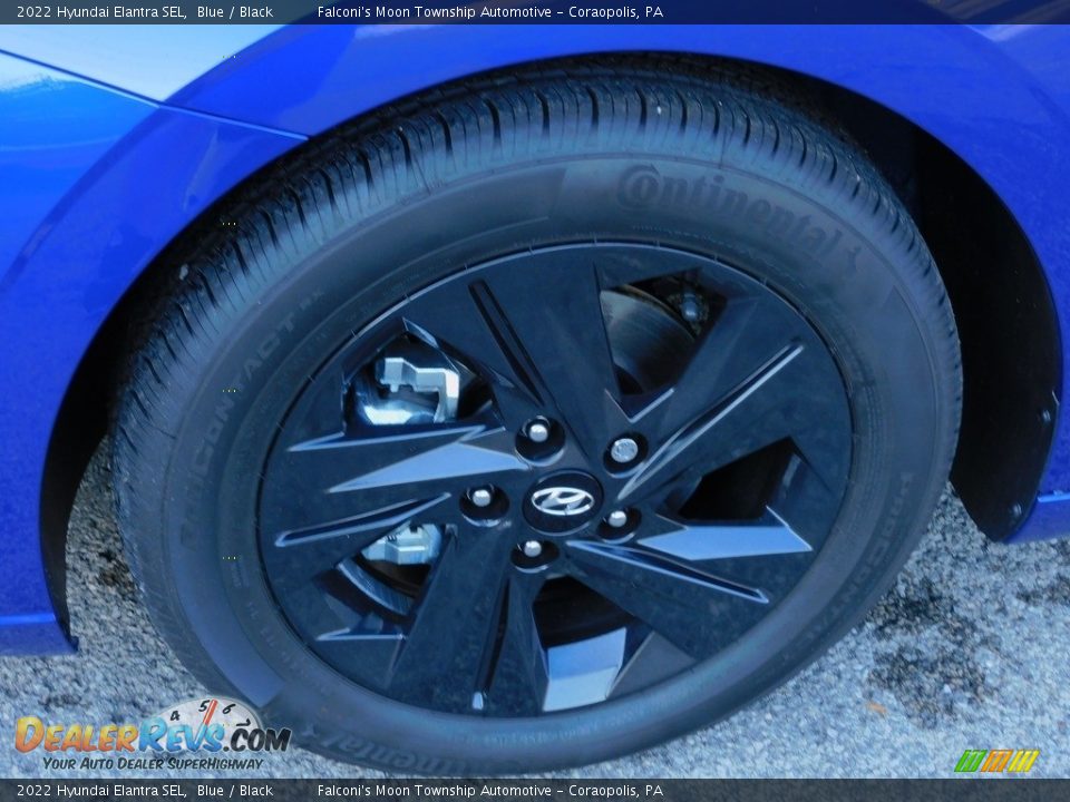 2022 Hyundai Elantra SEL Blue / Black Photo #9
