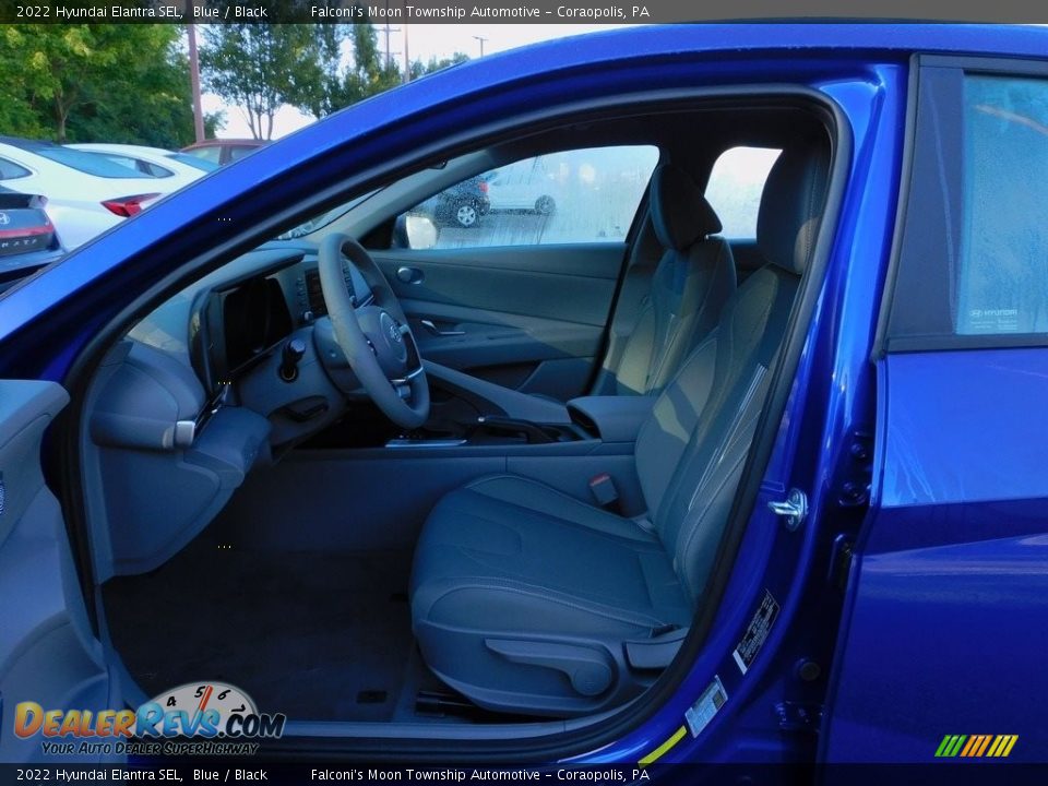 2022 Hyundai Elantra SEL Blue / Black Photo #10
