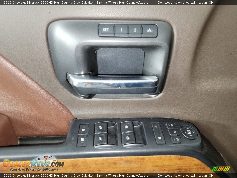 Controls of 2016 Chevrolet Silverado 2500HD High Country Crew Cab 4x4 Photo #16