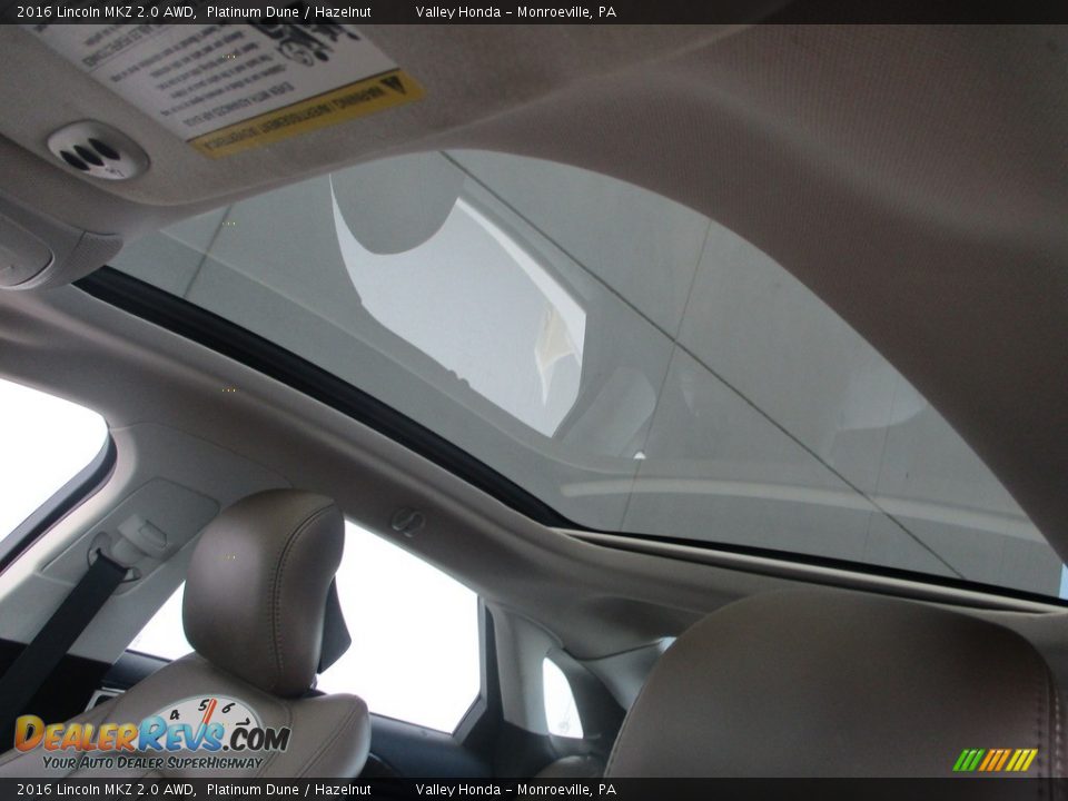 Sunroof of 2016 Lincoln MKZ 2.0 AWD Photo #11