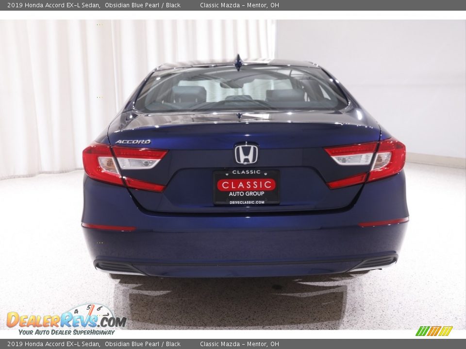 2019 Honda Accord EX-L Sedan Obsidian Blue Pearl / Black Photo #18
