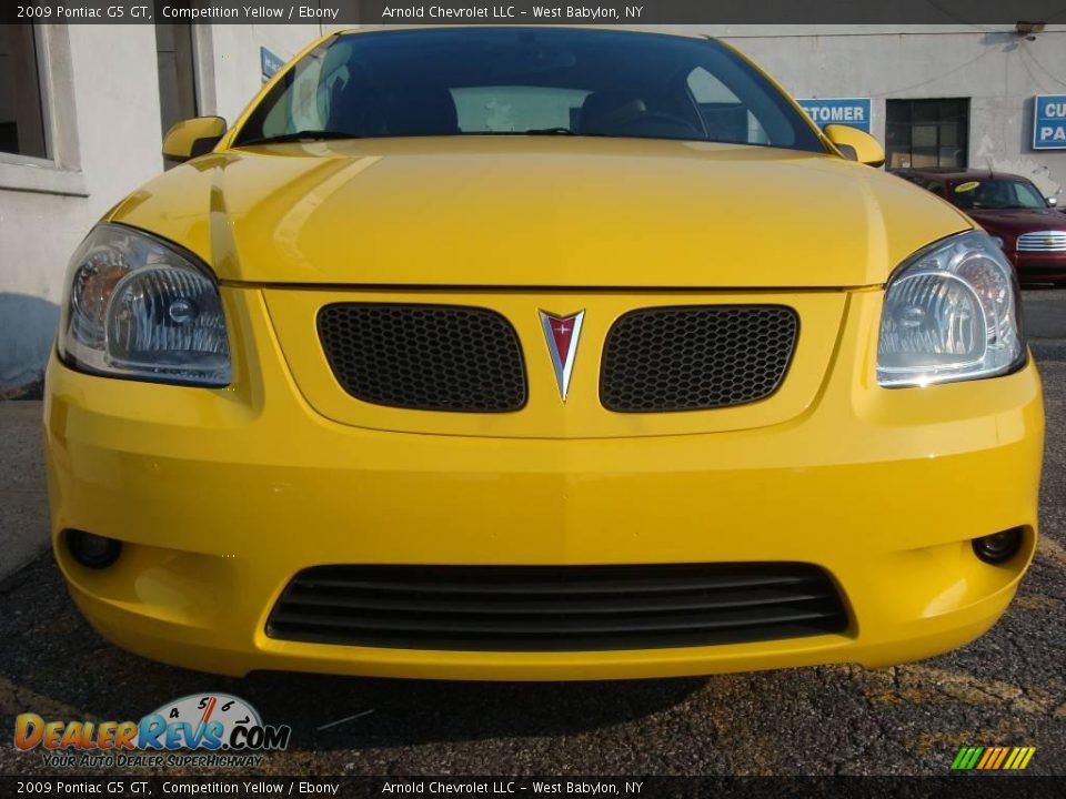 2009 Pontiac G5 GT Competition Yellow / Ebony Photo #2
