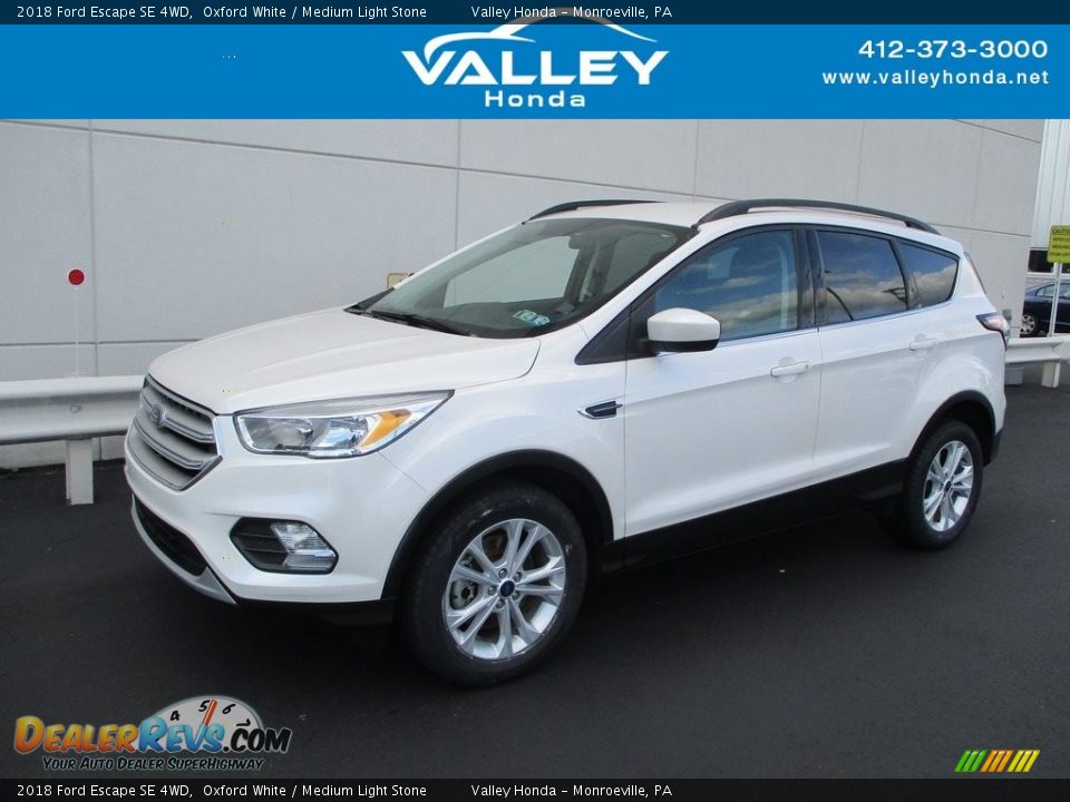 2018 Ford Escape SE 4WD Oxford White / Medium Light Stone Photo #1