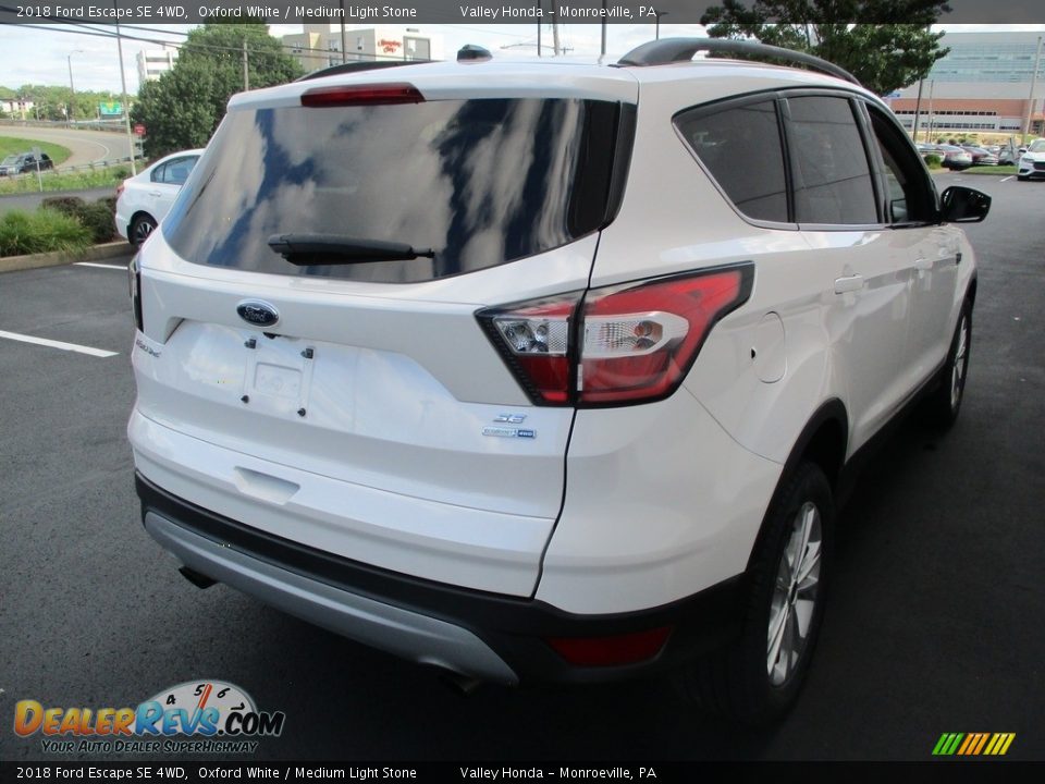 2018 Ford Escape SE 4WD Oxford White / Medium Light Stone Photo #5