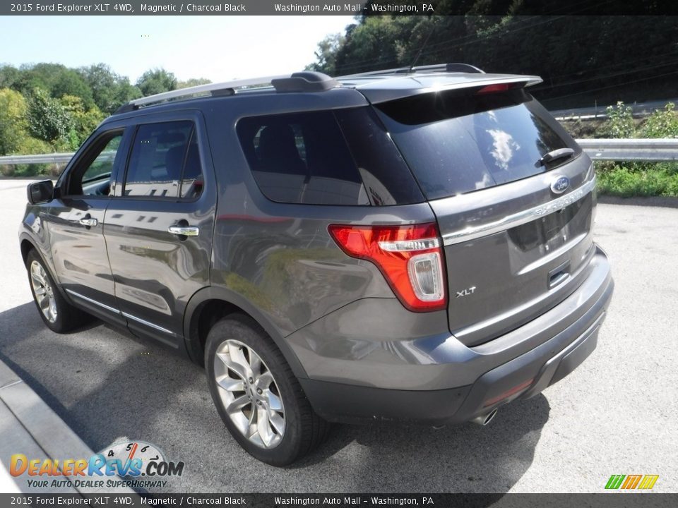 2015 Ford Explorer XLT 4WD Magnetic / Charcoal Black Photo #15