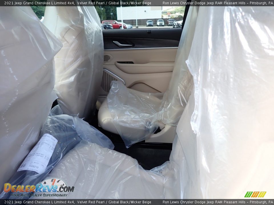 2021 Jeep Grand Cherokee L Limited 4x4 Velvet Red Pearl / Global Black/Wicker Beige Photo #12