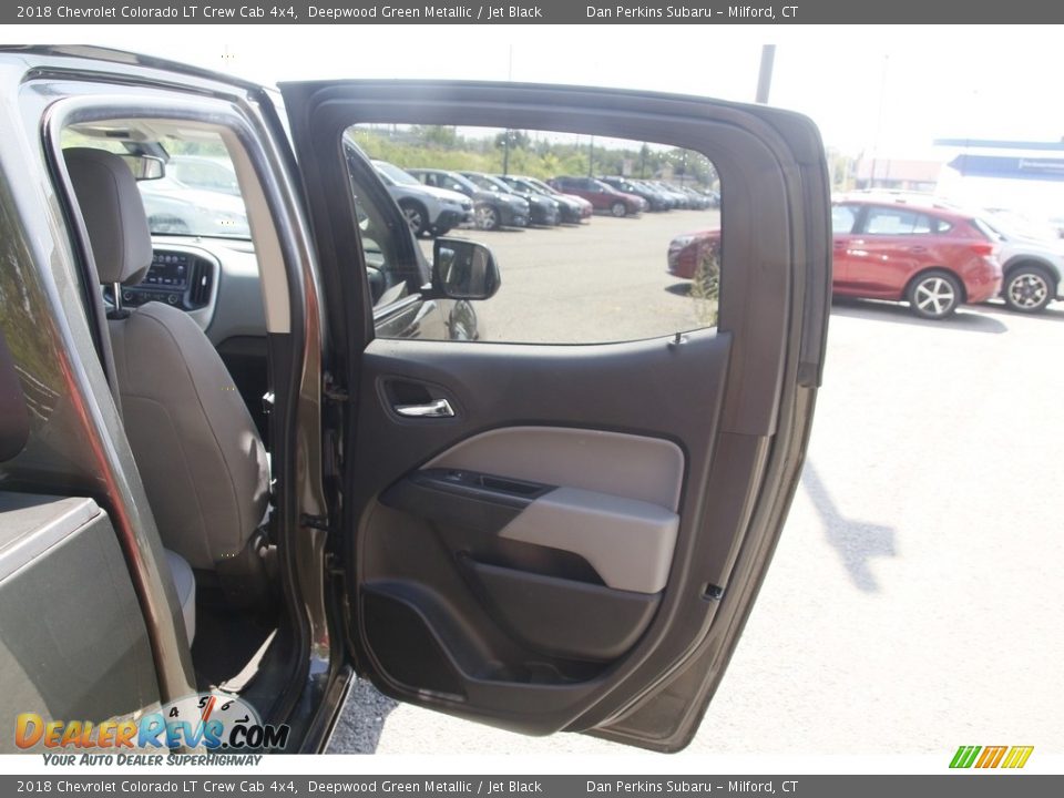 2018 Chevrolet Colorado LT Crew Cab 4x4 Deepwood Green Metallic / Jet Black Photo #14