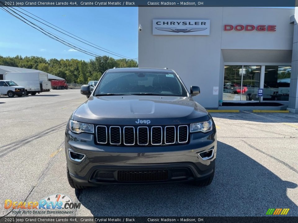 2021 Jeep Grand Cherokee Laredo 4x4 Granite Crystal Metallic / Black Photo #2