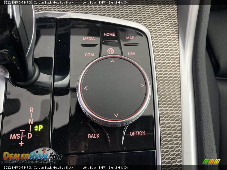 Controls of 2022 BMW X6 M50i Photo #25