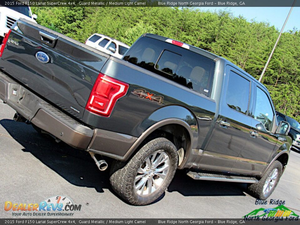 2015 Ford F150 Lariat SuperCrew 4x4 Guard Metallic / Medium Light Camel Photo #32