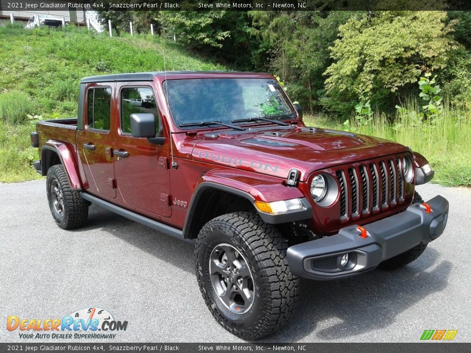 2021 Jeep Gladiator Rubicon 4x4 Snazzberry Pearl / Black Photo #4