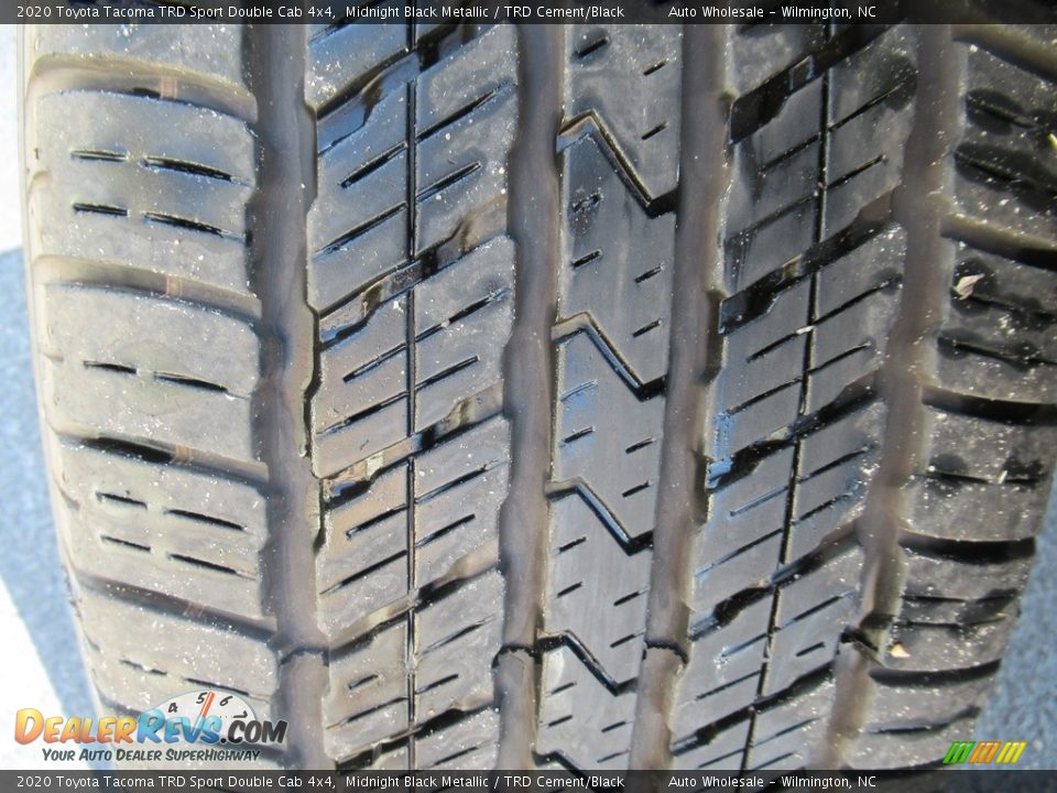 2020 Toyota Tacoma TRD Sport Double Cab 4x4 Midnight Black Metallic / TRD Cement/Black Photo #10