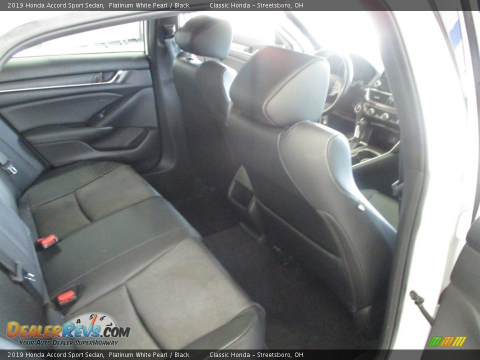 2019 Honda Accord Sport Sedan Platinum White Pearl / Black Photo #18