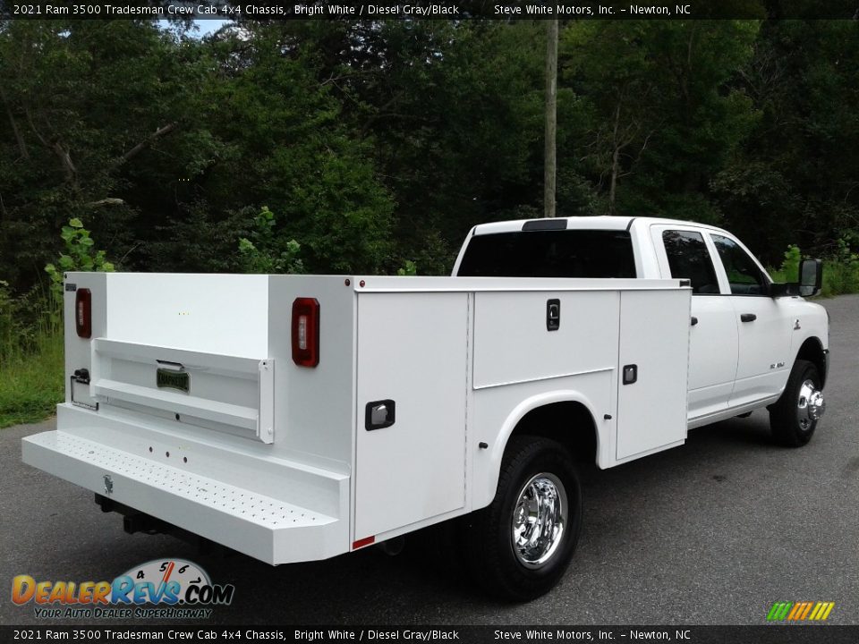 2021 Ram 3500 Tradesman Crew Cab 4x4 Chassis Bright White / Diesel Gray/Black Photo #6