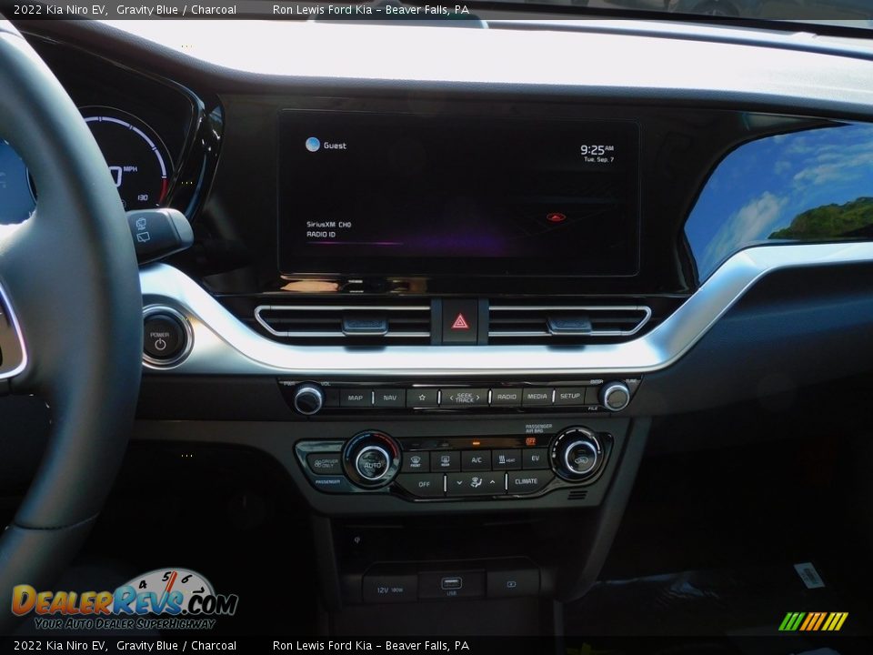 2022 Kia Niro EV Gravity Blue / Charcoal Photo #15