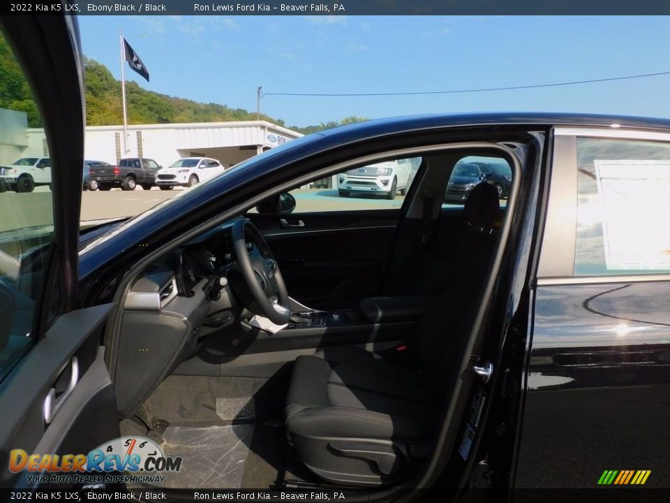 2022 Kia K5 LXS Ebony Black / Black Photo #11