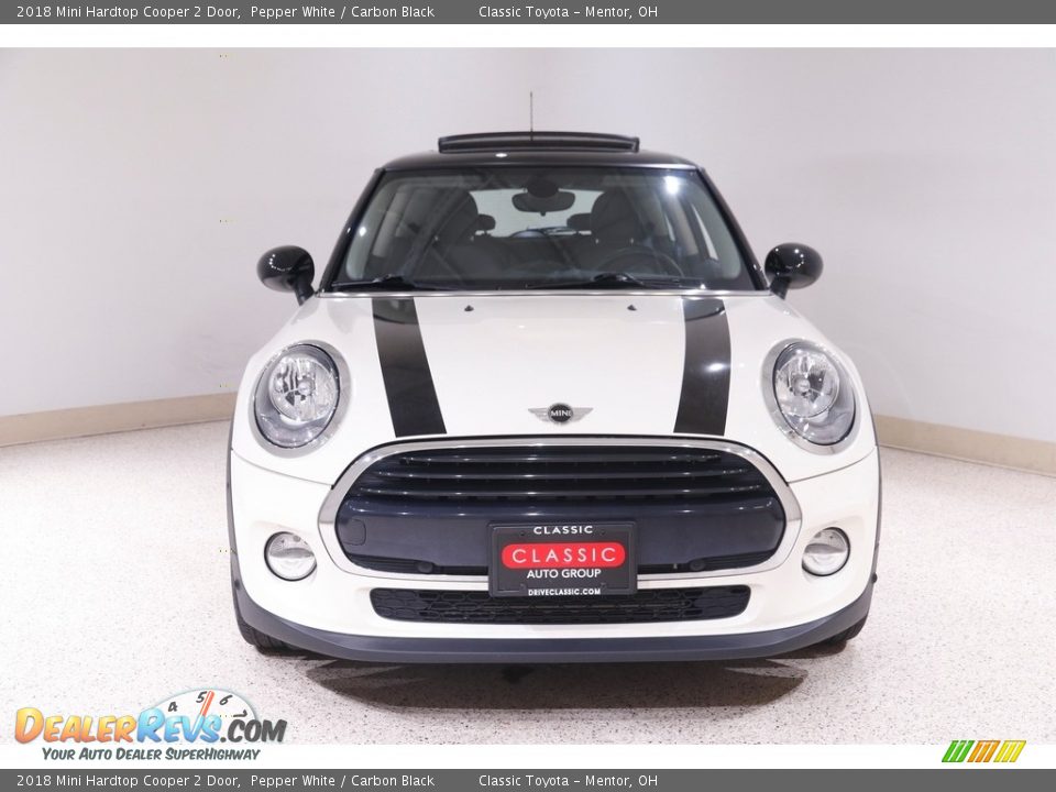 2018 Mini Hardtop Cooper 2 Door Pepper White / Carbon Black Photo #2