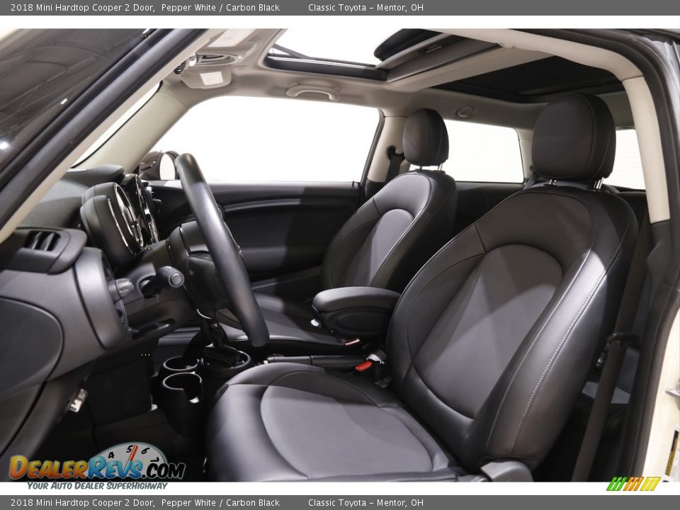 2018 Mini Hardtop Cooper 2 Door Pepper White / Carbon Black Photo #5