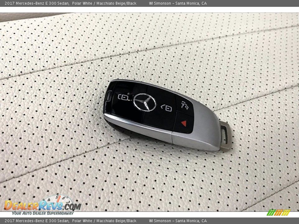 Keys of 2017 Mercedes-Benz E 300 Sedan Photo #11