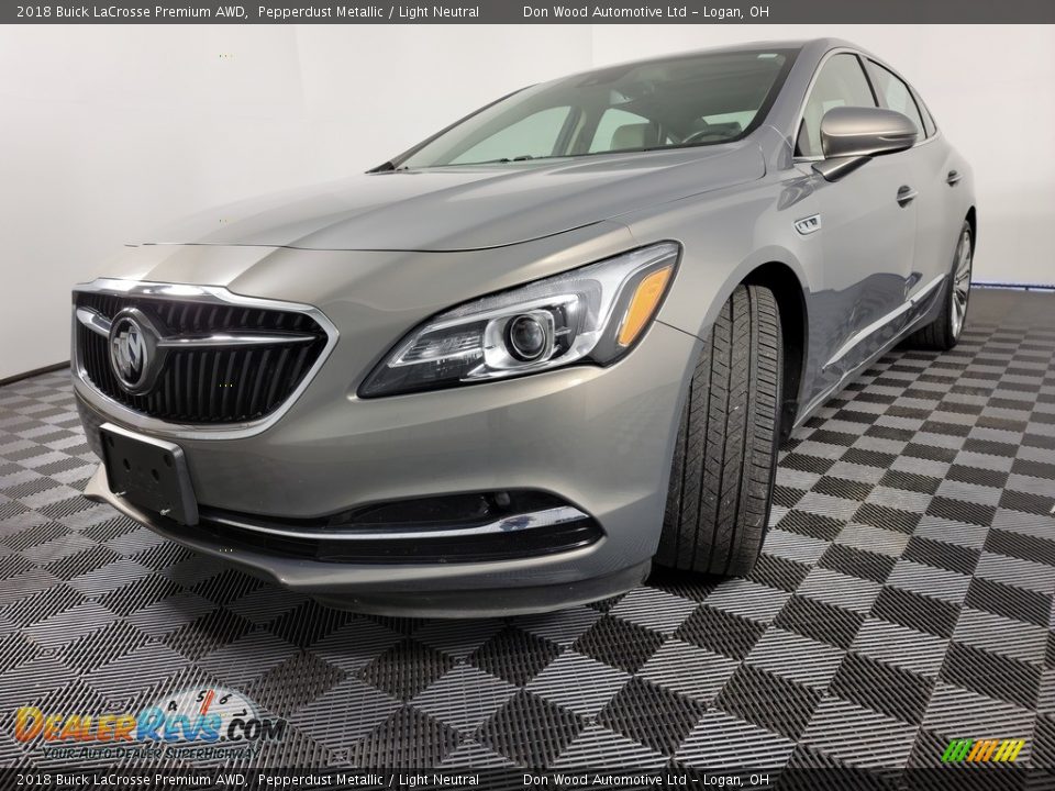 Front 3/4 View of 2018 Buick LaCrosse Premium AWD Photo #8