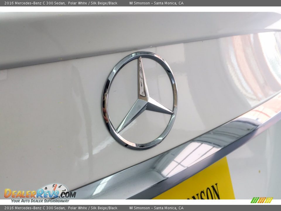 2016 Mercedes-Benz C 300 Sedan Polar White / Silk Beige/Black Photo #28