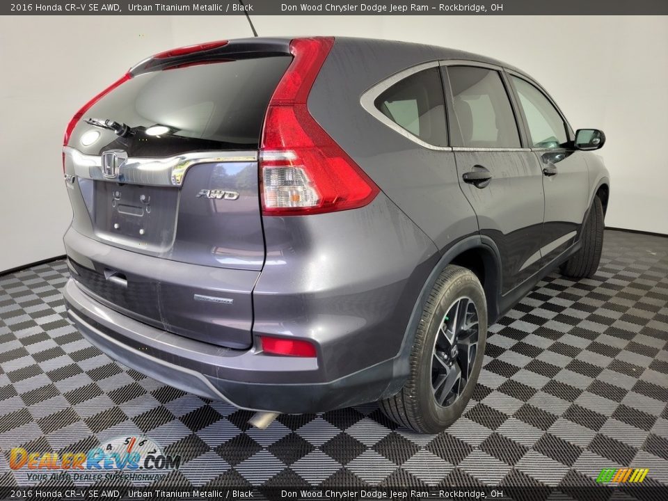 2016 Honda CR-V SE AWD Urban Titanium Metallic / Black Photo #12