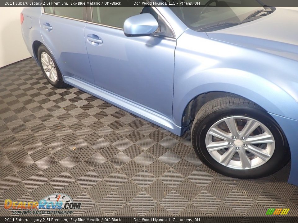 2011 Subaru Legacy 2.5i Premium Sky Blue Metallic / Off-Black Photo #5