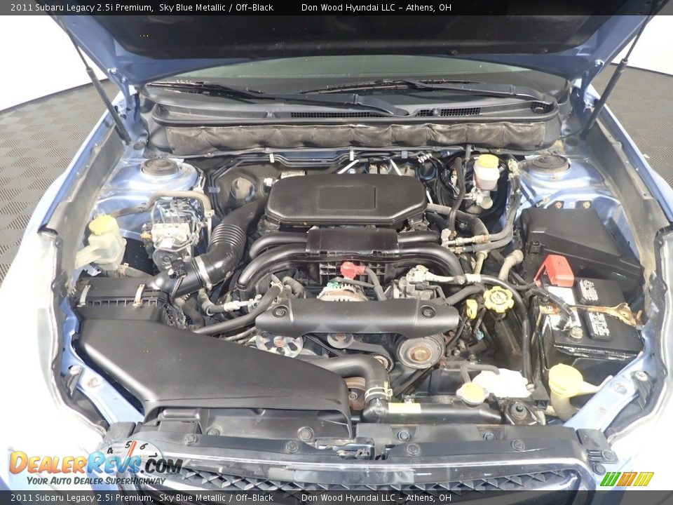 2011 Subaru Legacy 2.5i Premium Sky Blue Metallic / Off-Black Photo #8