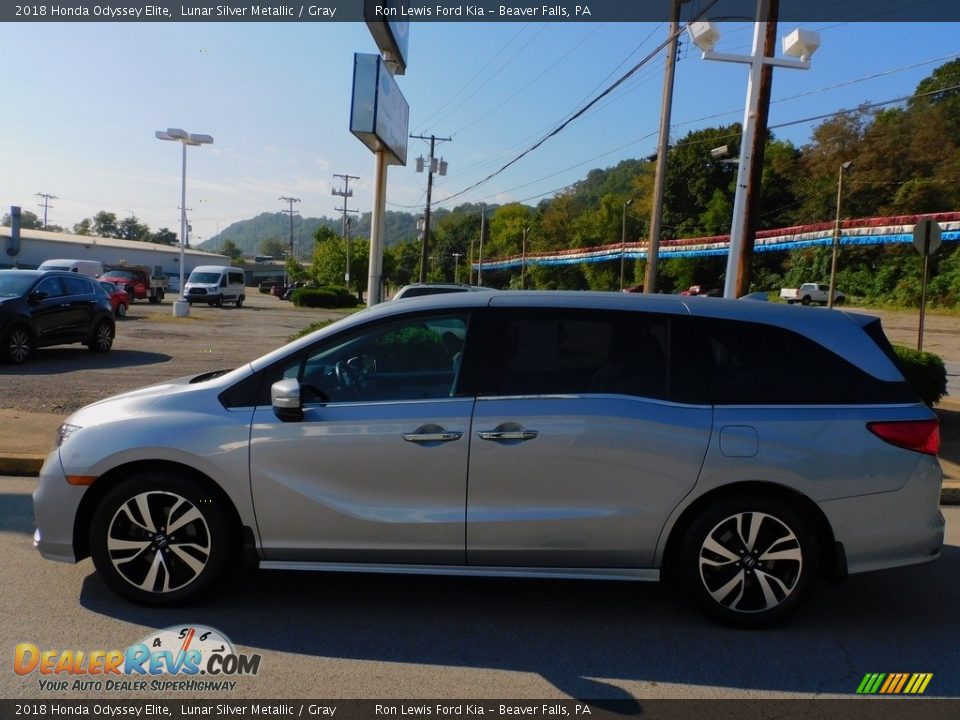 2018 Honda Odyssey Elite Lunar Silver Metallic / Gray Photo #6