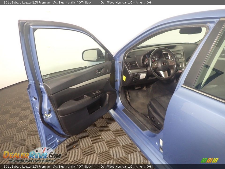 2011 Subaru Legacy 2.5i Premium Sky Blue Metallic / Off-Black Photo #19
