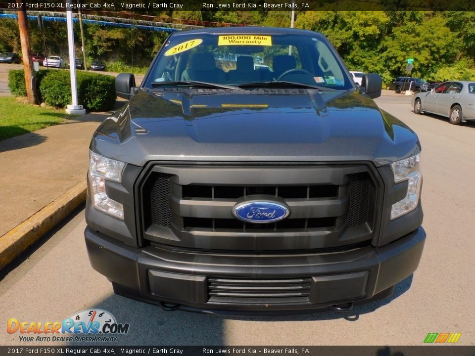 2017 Ford F150 XL Regular Cab 4x4 Magnetic / Earth Gray Photo #8