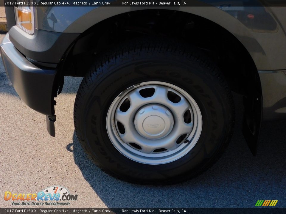 2017 Ford F150 XL Regular Cab 4x4 Magnetic / Earth Gray Photo #10