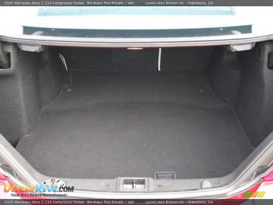 2005 Mercedes-Benz C 230 Kompressor Sedan Bordeaux Red Metallic / Ash Photo #6