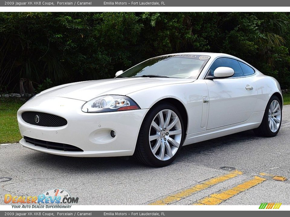 2009 Jaguar XK XK8 Coupe Porcelain / Caramel Photo #13