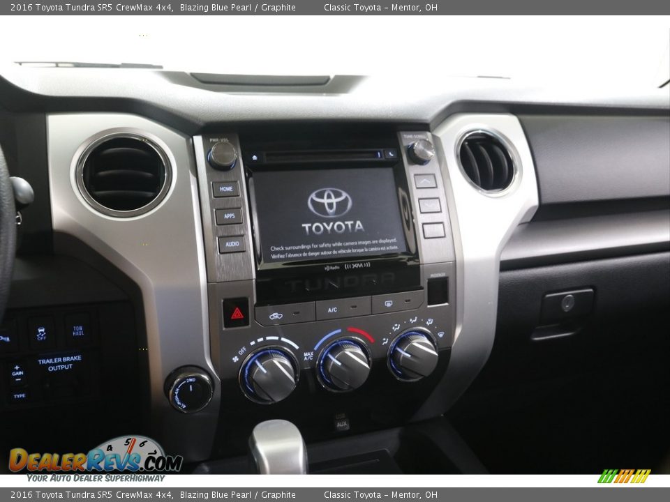 2016 Toyota Tundra SR5 CrewMax 4x4 Blazing Blue Pearl / Graphite Photo #9