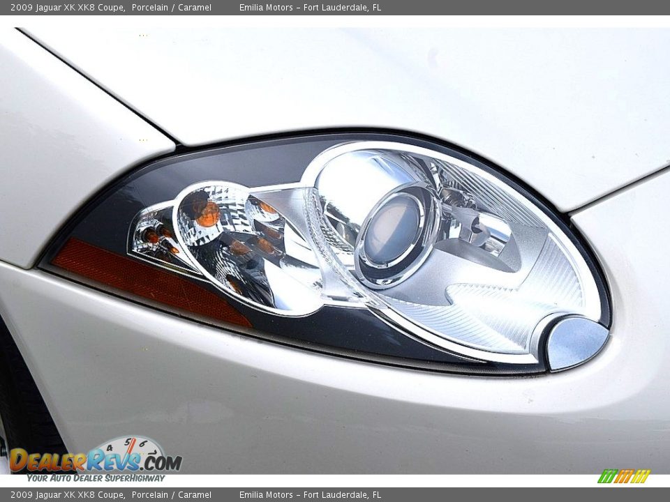 2009 Jaguar XK XK8 Coupe Porcelain / Caramel Photo #28